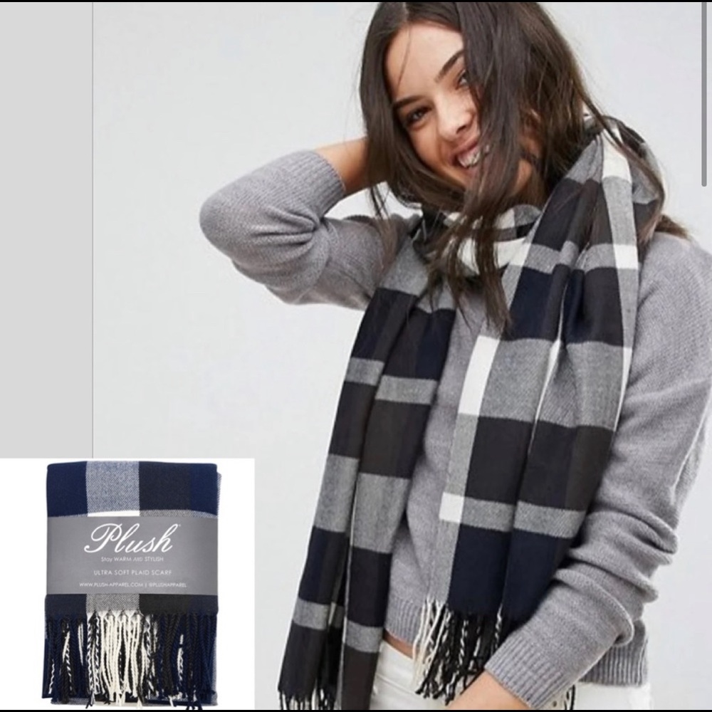 Plush Ultra Soft Plaid Scarf with Fringe Tassels Navy and White